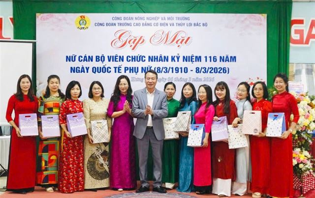 Trường Cao đẳng Cơ điện và Thuỷ lợi Bắc Bộ rạng rỡ sắc xuân – Kỷ niệm 116 năm Ngày Quốc tế Phụ nữ 8/3