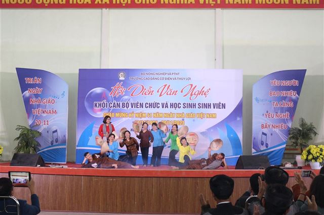 Hội diễn văn nghệ chào mừng kỷ niệm 41 năm ngày Nhà giáo Việt Nam (20/11/1982-20/11/2023)