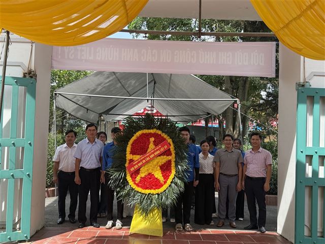 Kỷ niệm Ngày Thương Binh Liệt Sĩ 27/7 – Trường Cao đẳng Cơ điện và Thủy lợi Bắc Bộ tri ân Anh hùng Dân Tộc