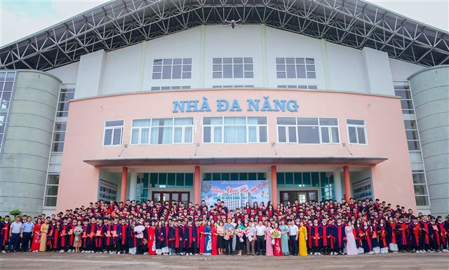 Tháng năm rực rỡ 2024